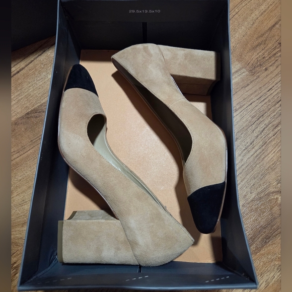 Ann Taylor Tan Black Suede Zahara Cap Toe Nude Block Heel Size 7 Neutral Shoes - Picture 5 of 8